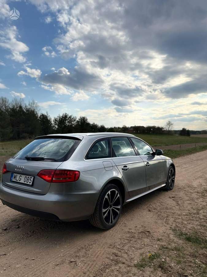 Audi A4, 2.0 l., universalas