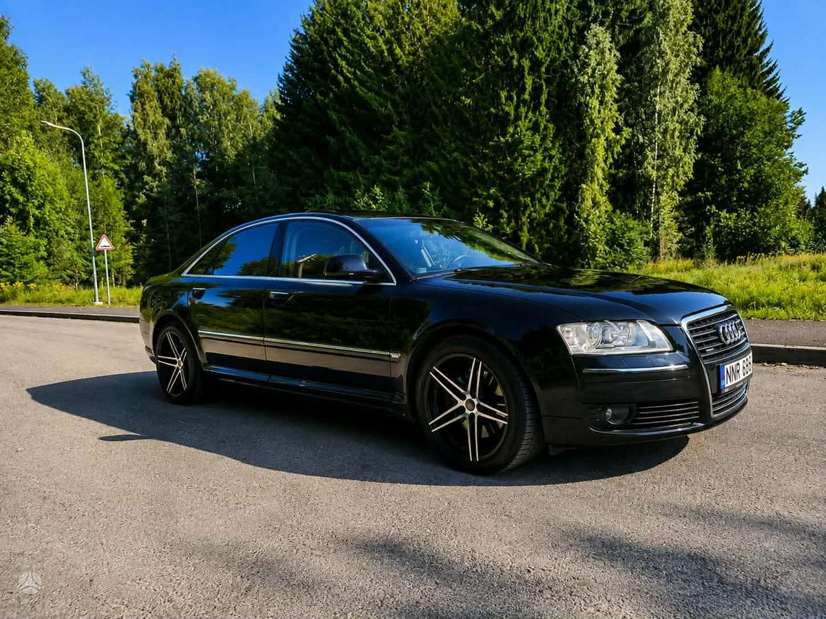 Audi A8, 4.1 l., Седан