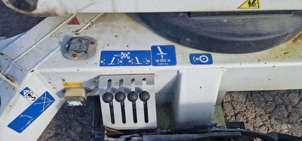 Dino 160xt, kėlimo platformos