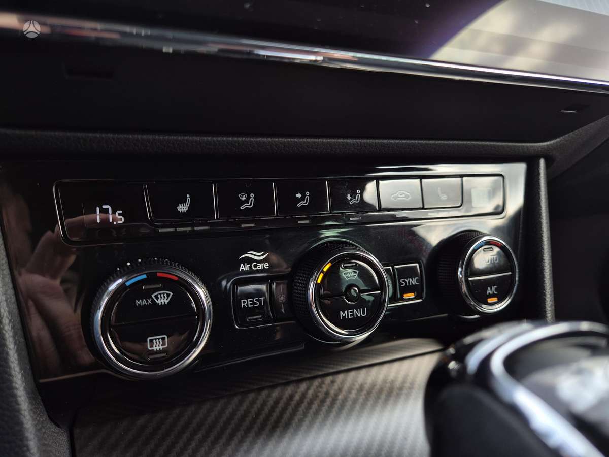 Skoda Superb, 2.0 l., Хэтчбек