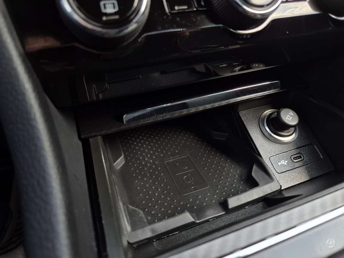 Skoda Superb, 2.0 l., Хэтчбек