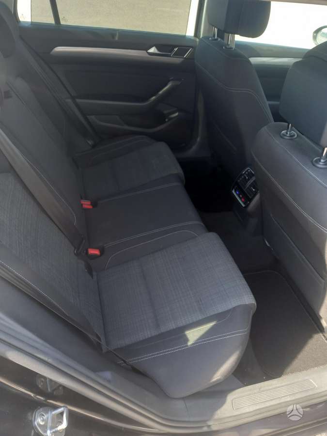 Volkswagen Passat, 2.0 l., Универсал