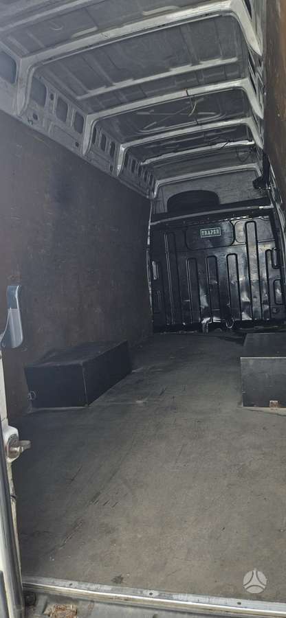 Iveco Daily, 3.0 l., cargo van