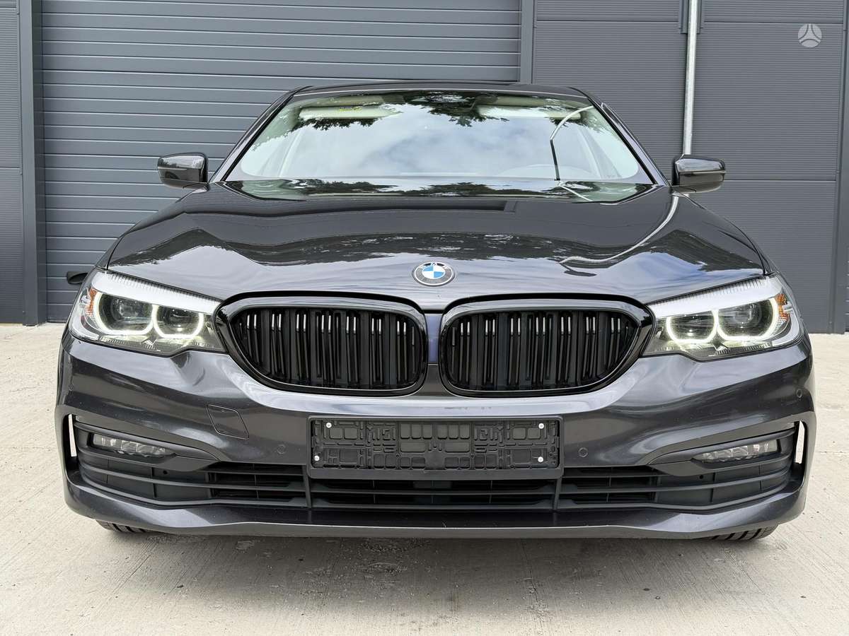 BMW 520, 2.0 l., Седан