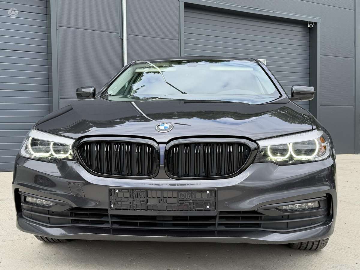 BMW 520, 2.0 l., Седан