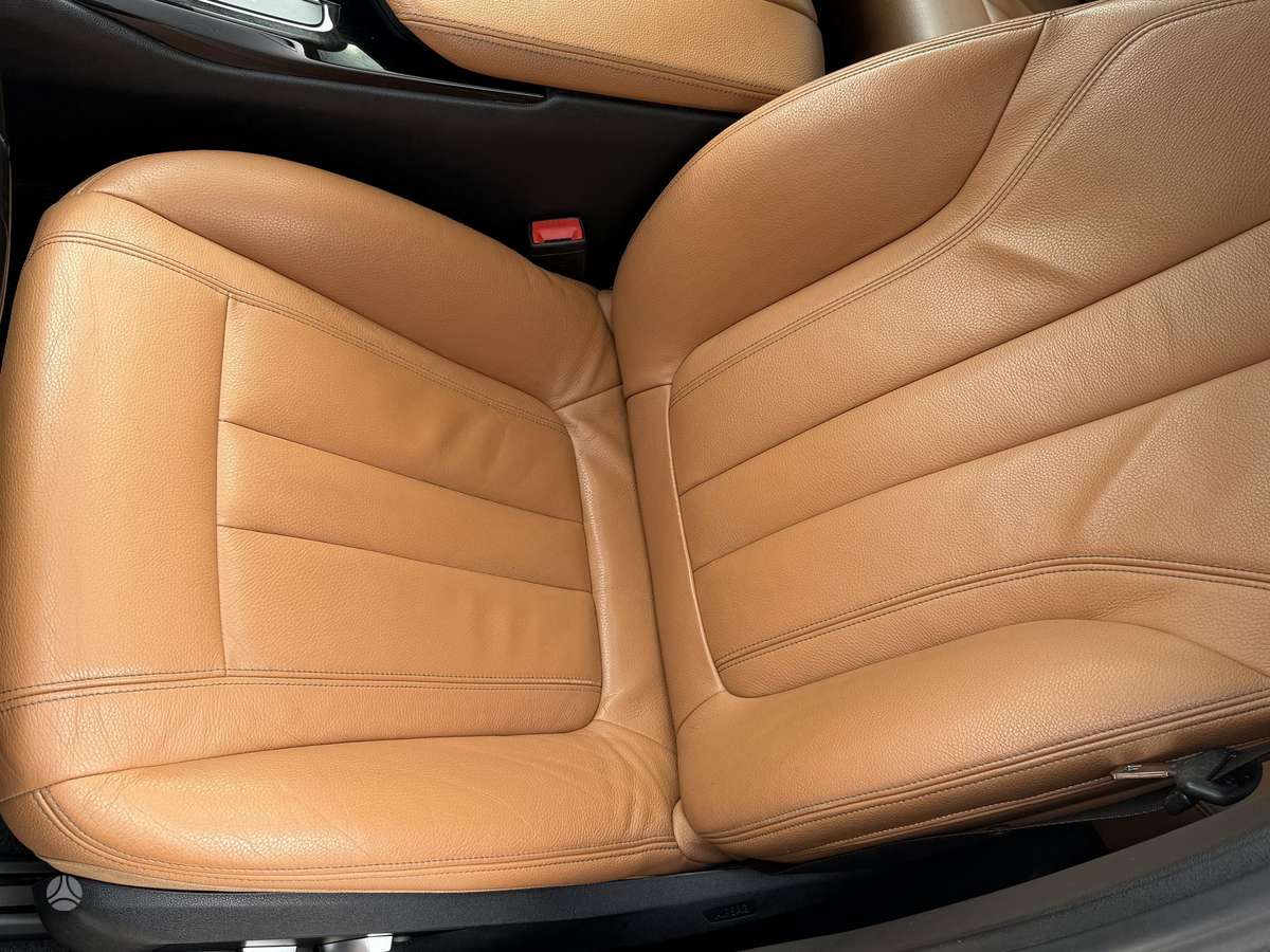 BMW 520, 2.0 l., Седан