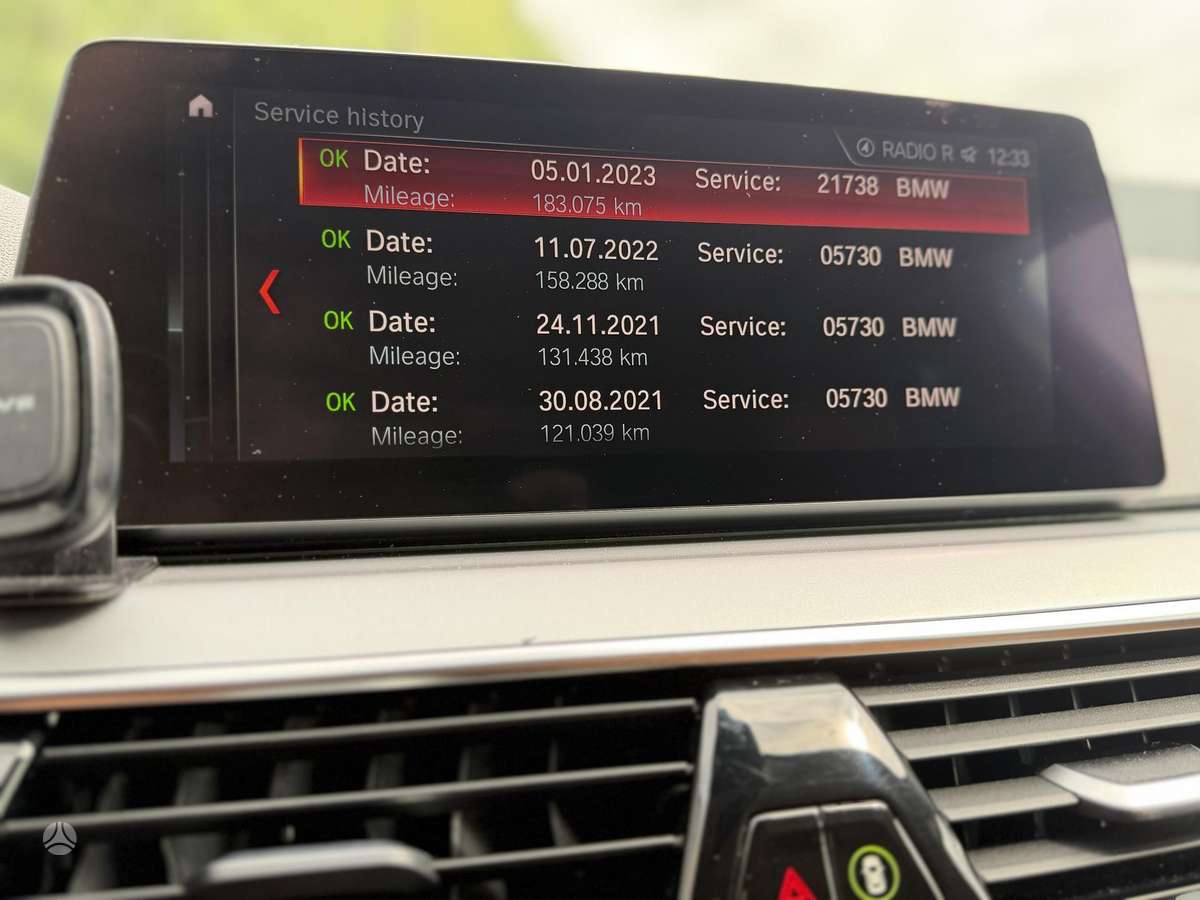BMW 520, 2.0 l., Седан