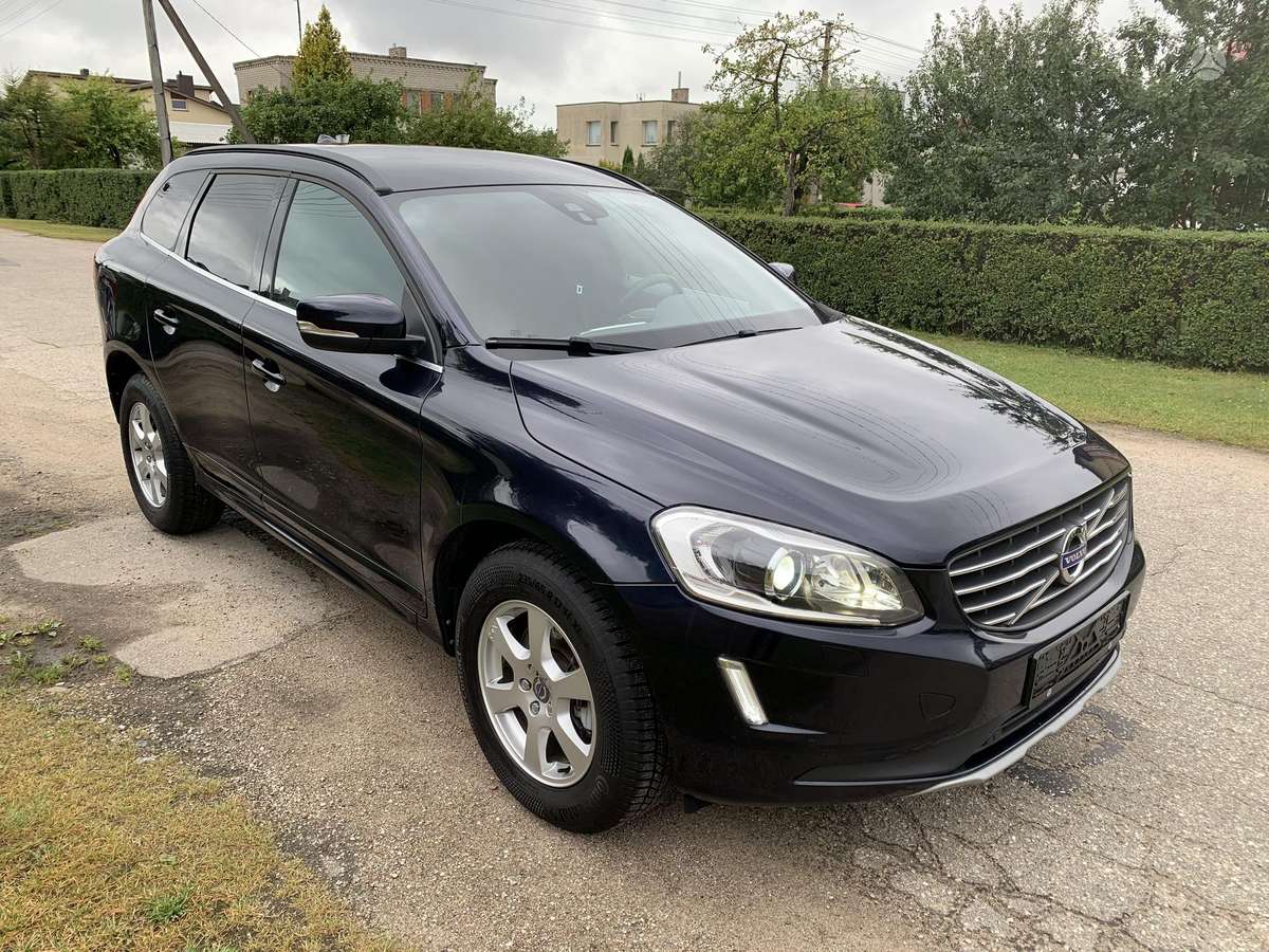 Volvo XC60, 2.0 l., off-road / crossover