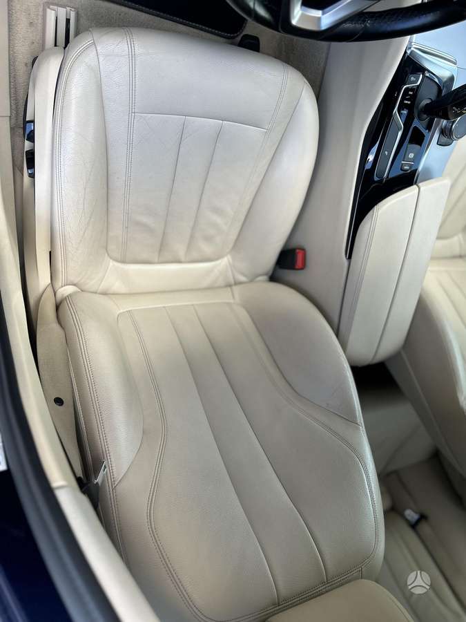 BMW 520, 2.0 l., wagon
