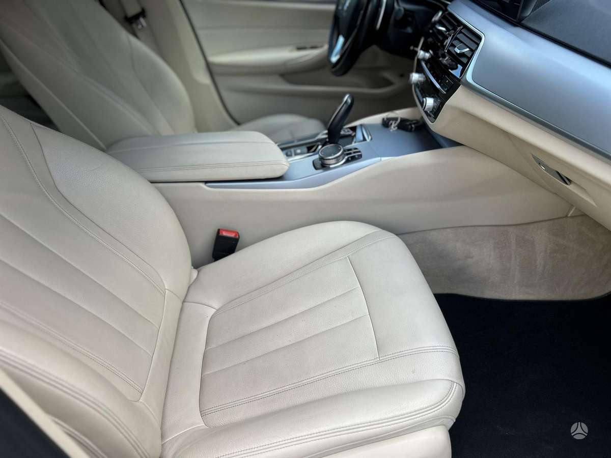 BMW 520, 2.0 l., wagon