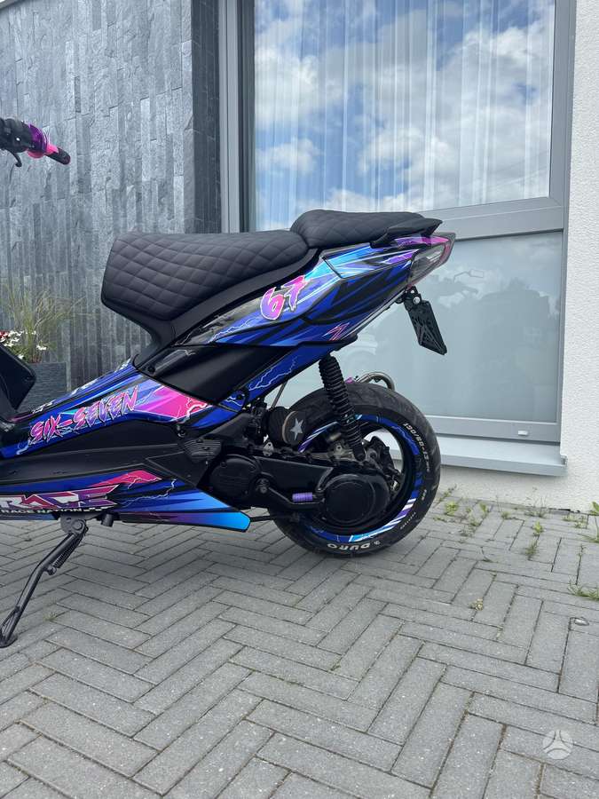 Aprilia SR 49cc, мотороллеры / мопеды