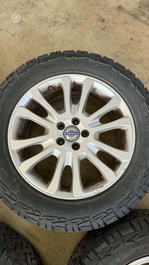 -Kita-, universalios 235/60 R18