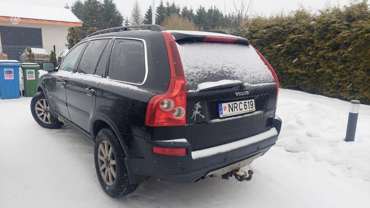 Volvo XC90 - 2