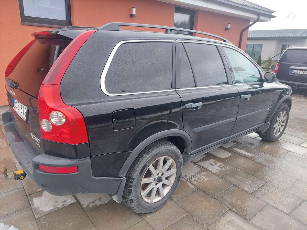 Volvo XC90 - 4