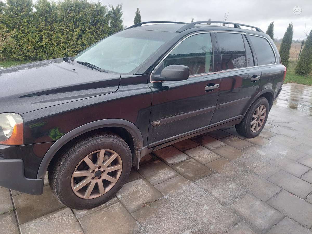 Volvo XC90 - 5