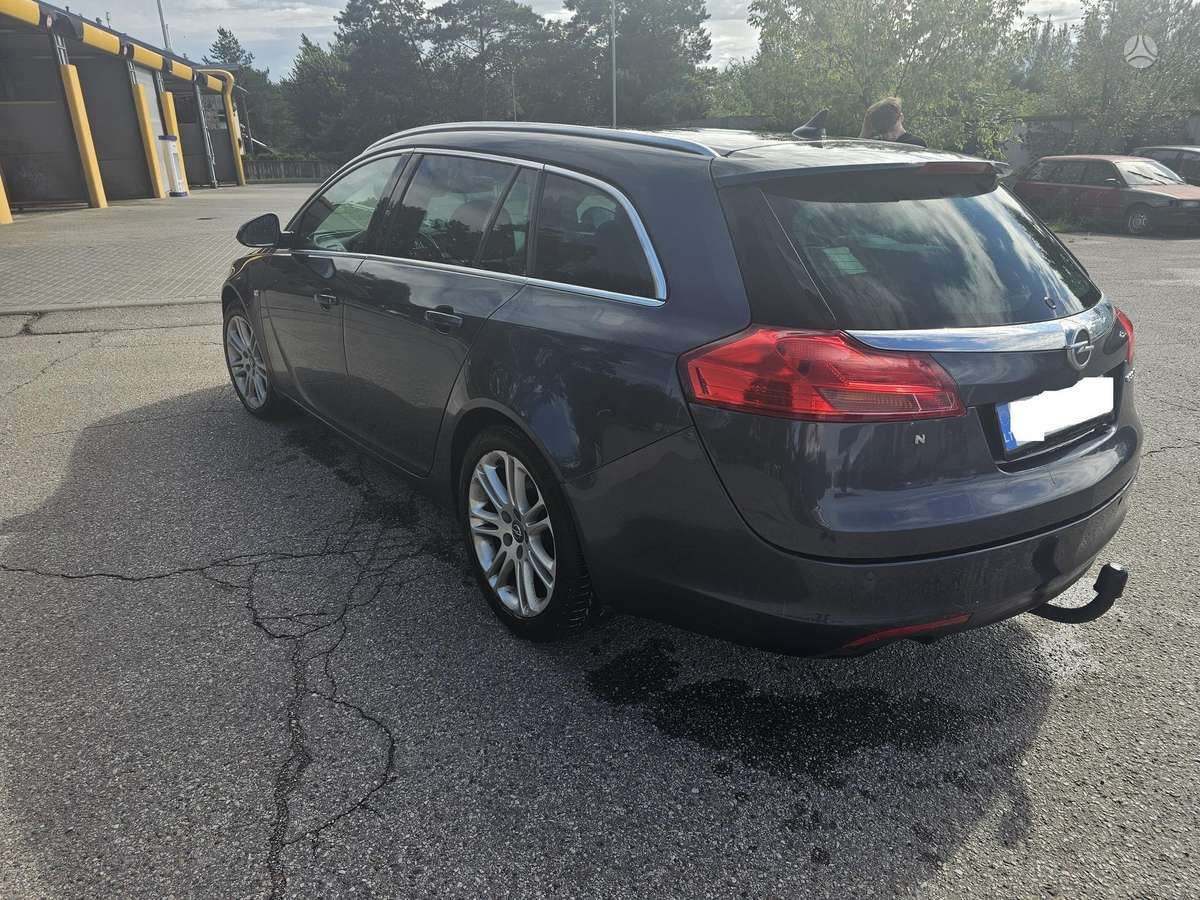 Opel Insignia, 2.0 l., Универсал