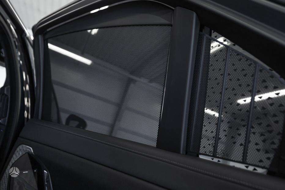 BMW i7, saloon / sedan