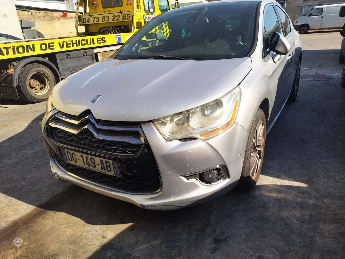 Citroen DS4, 1.6 l., Хэтчбек
