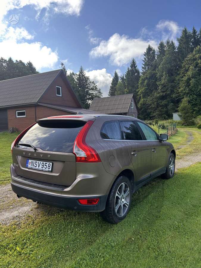Volvo XC60 - 4