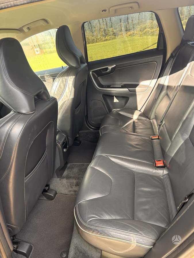 Volvo XC60 - 7