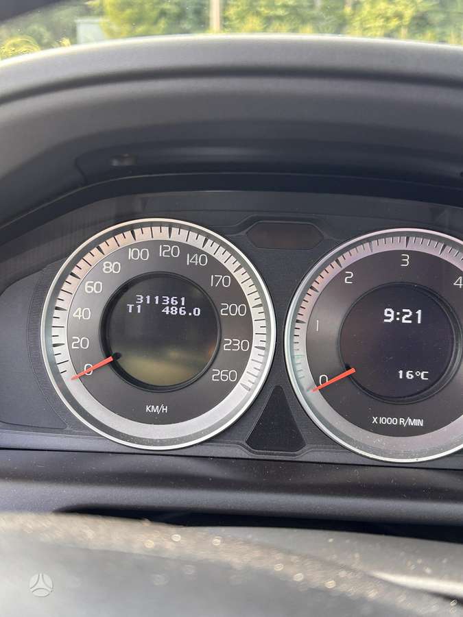 Volvo XC60 - 11