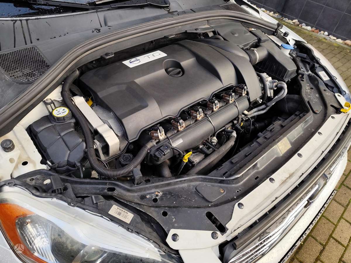 Volvo XC60 - 9