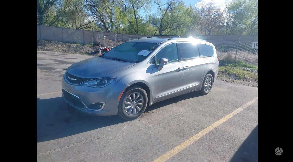 Chrysler Pacifica, 3.6 l., Минивэн