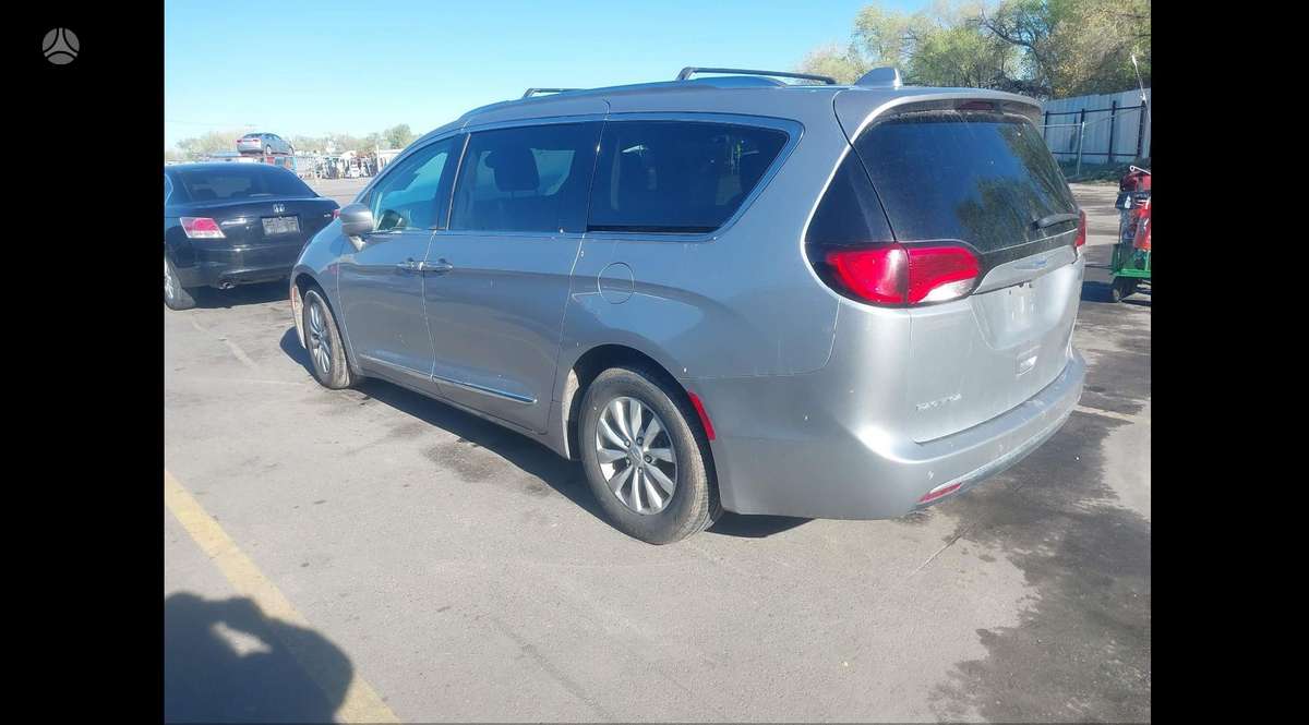 Chrysler Pacifica, 3.6 l., Минивэн