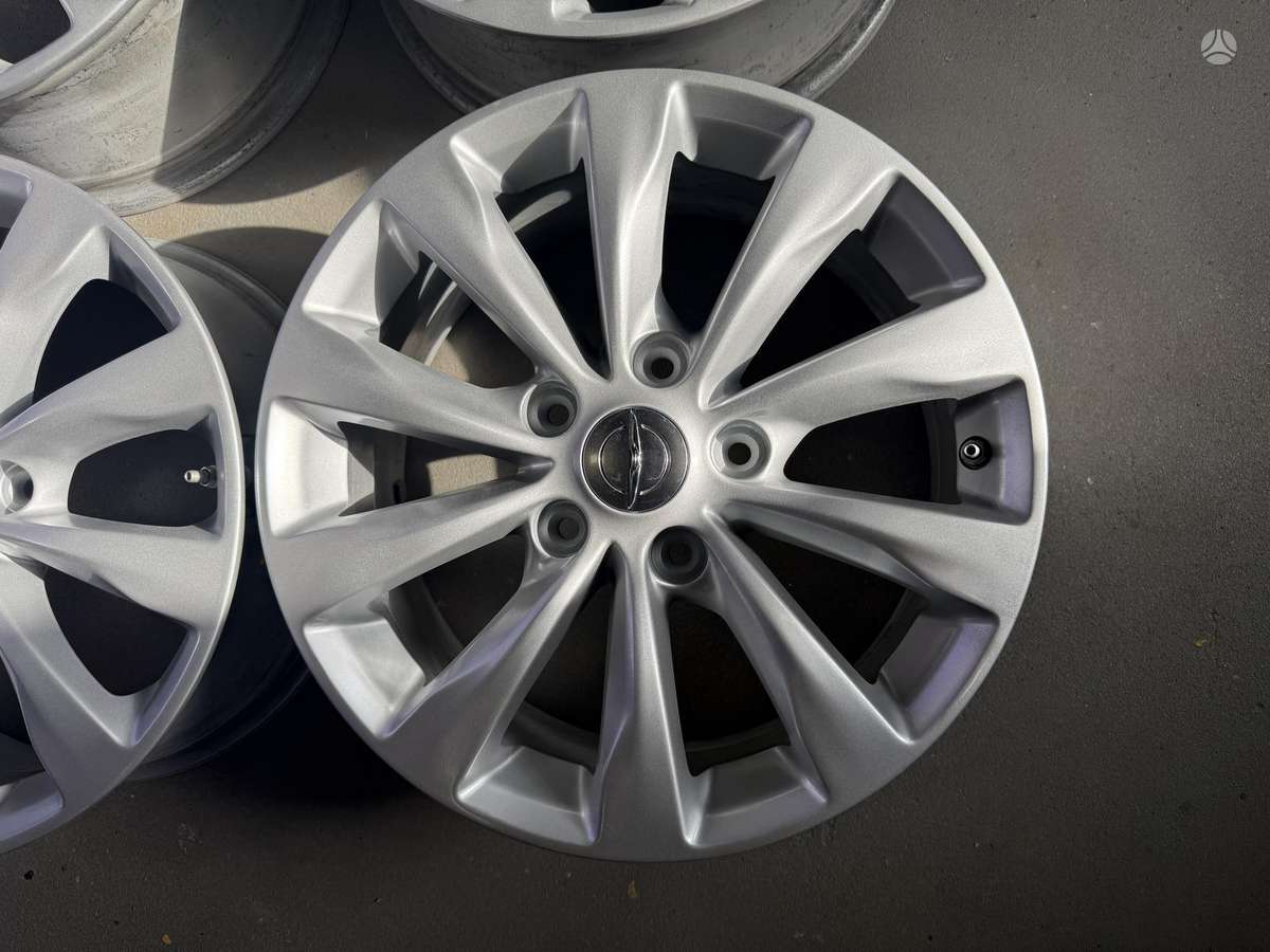 Chrysler Pacifica , Dodge, lengvojo lydinio, R17