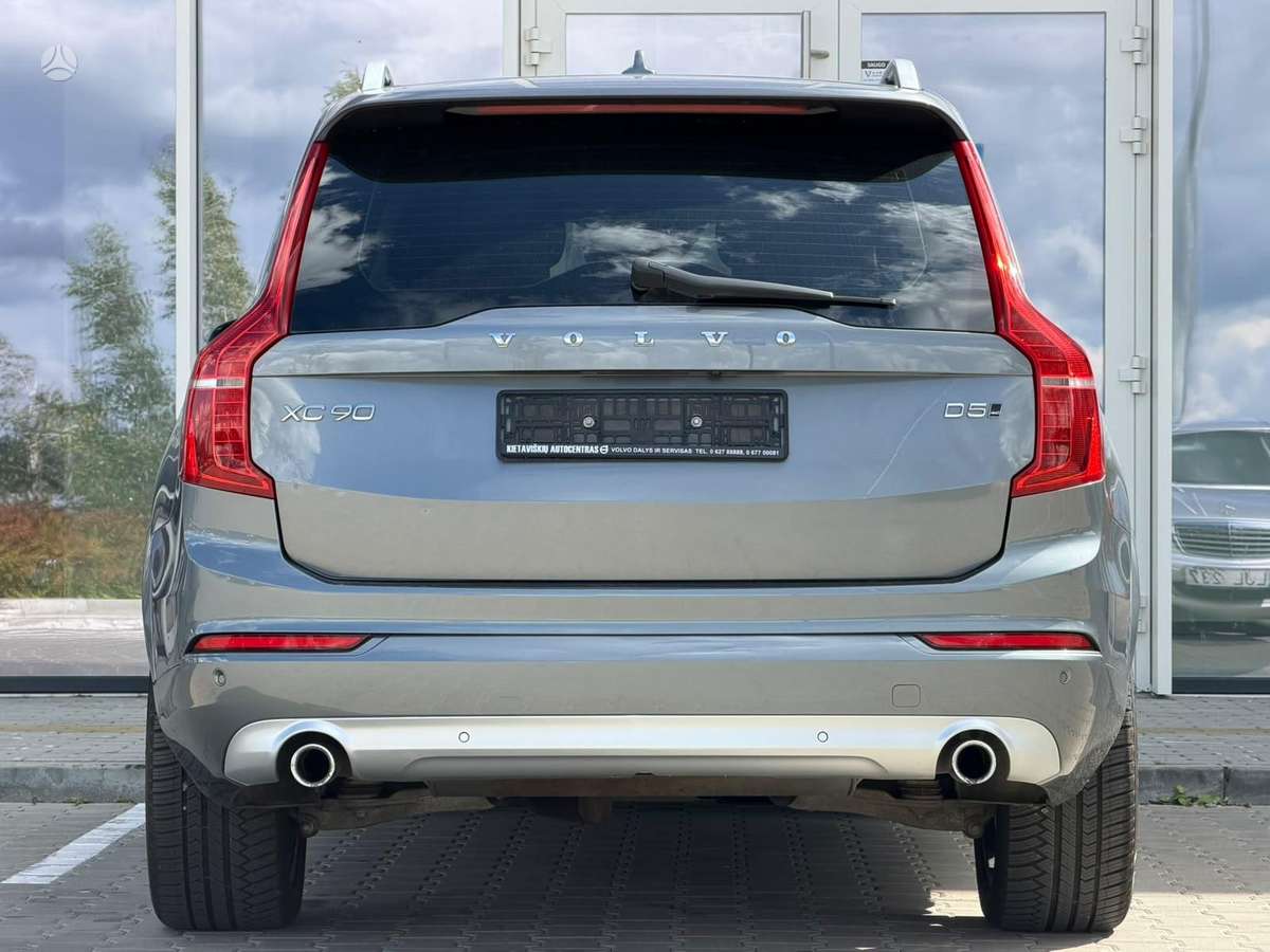Volvo XC90 - 5
