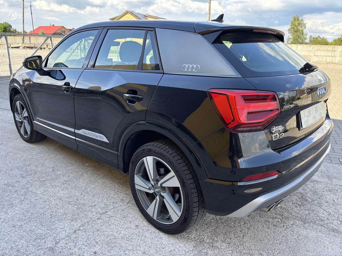 Audi Q2, 2.0 l., off-road / crossover