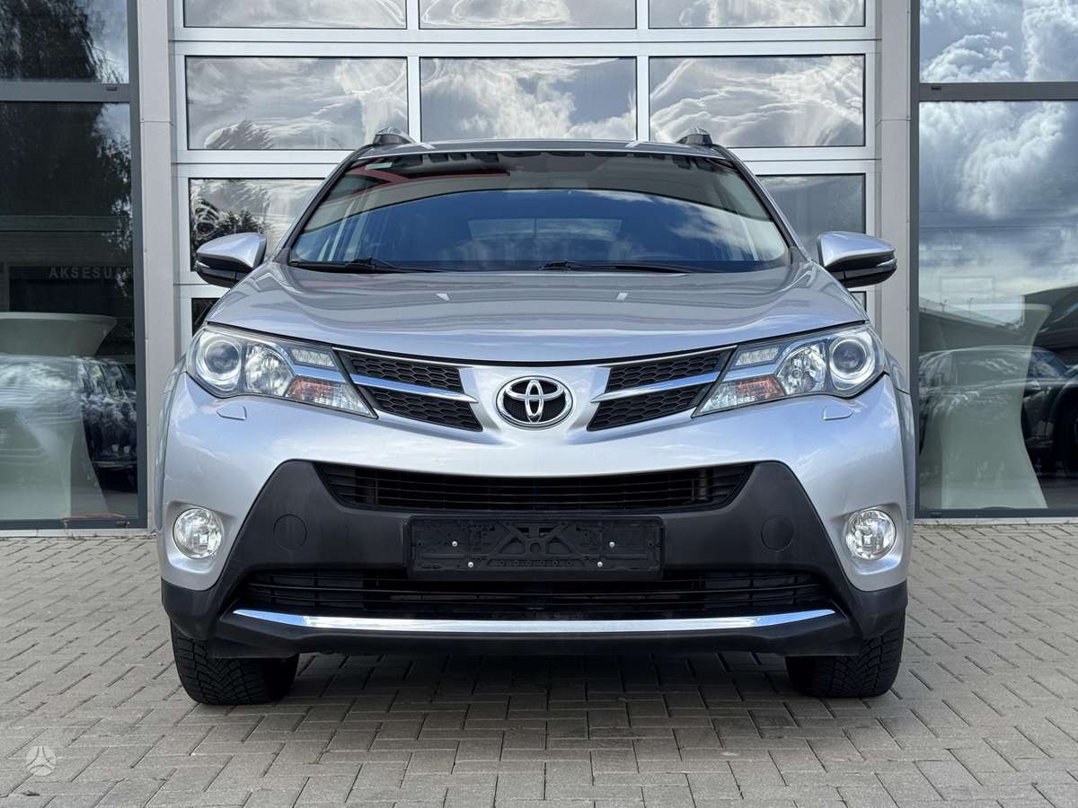 Toyota RAV4 - 3