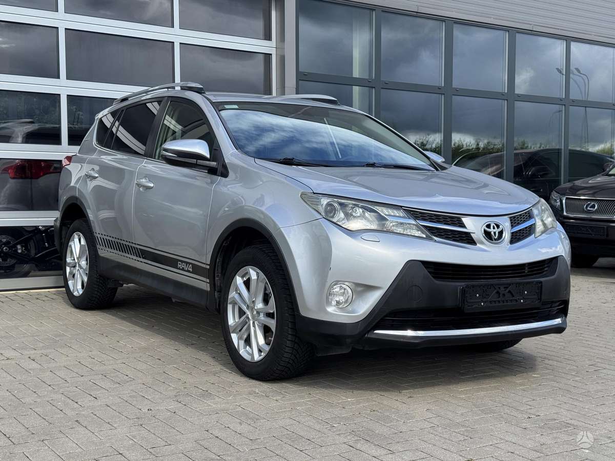 Toyota RAV4 - 5