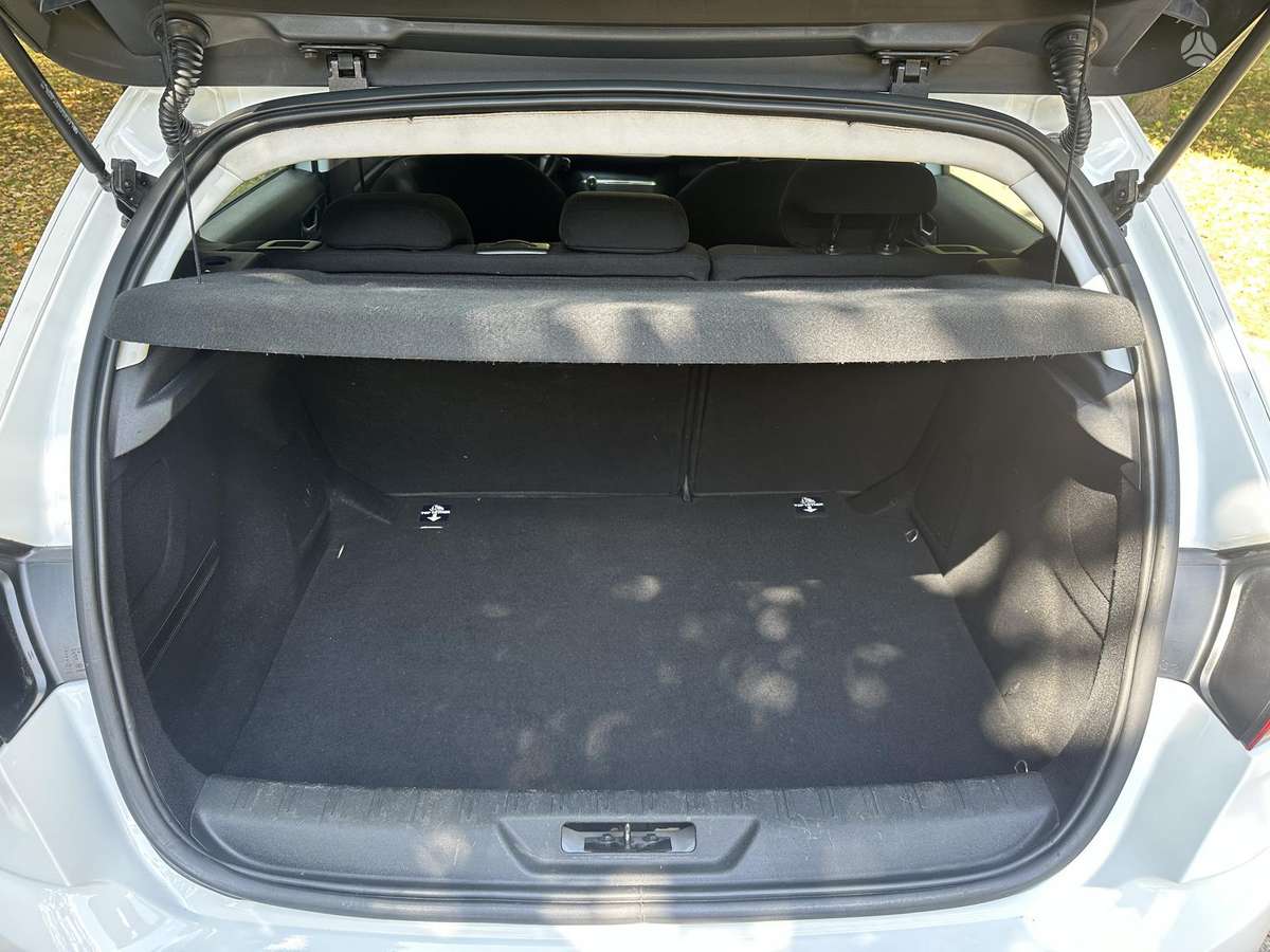 Peugeot 308 - 9