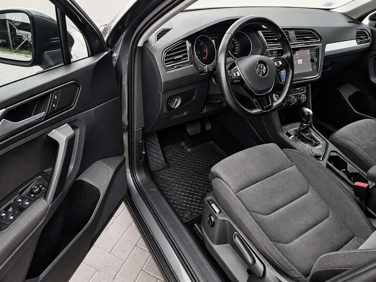 Volkswagen Tiguan - 7