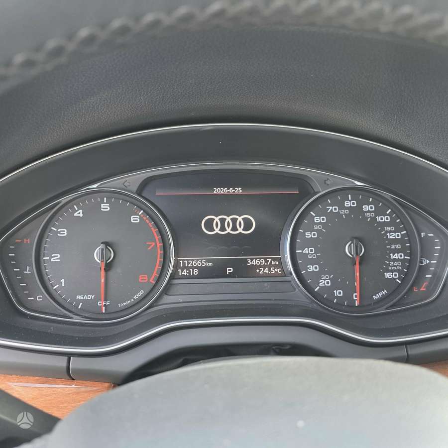 Audi Q5, 2.0 l., Минивэн