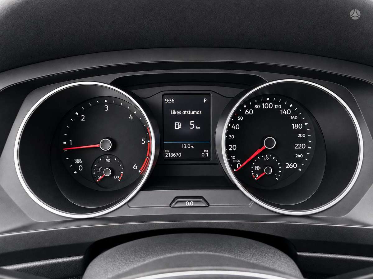 Volkswagen Tiguan - 10