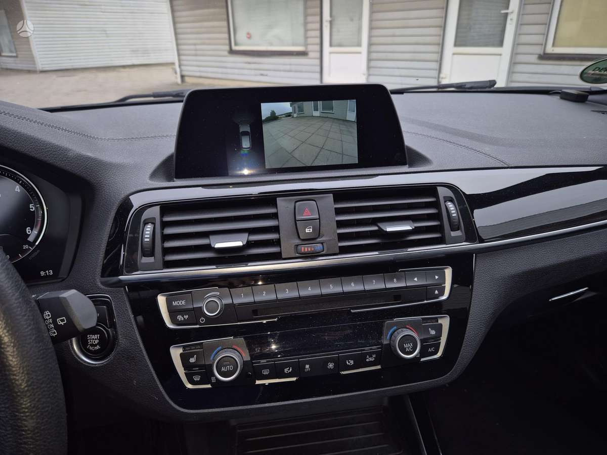 BMW 120, 2.0 l., hatchback