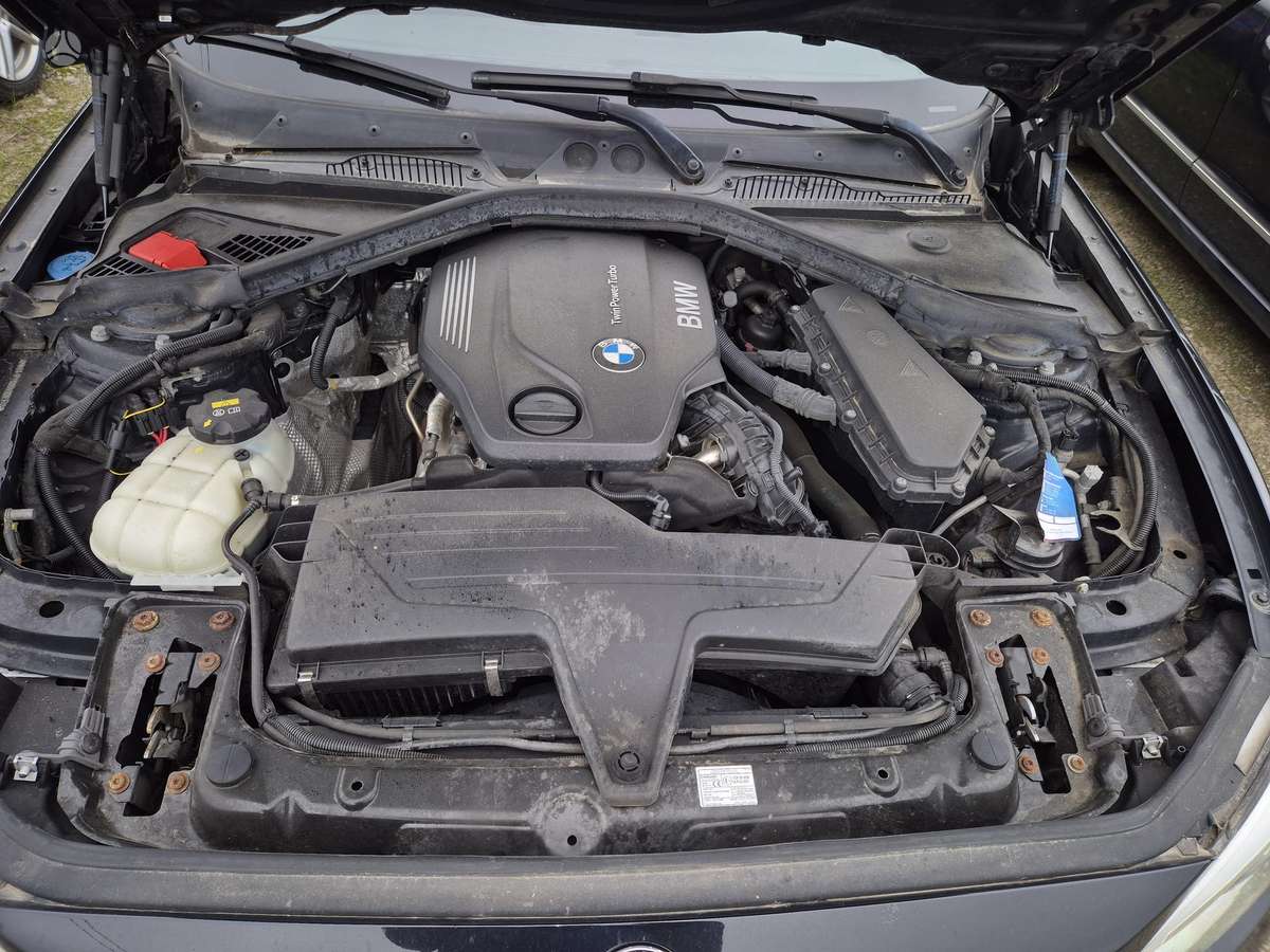 BMW 120, 2.0 l., hatchback