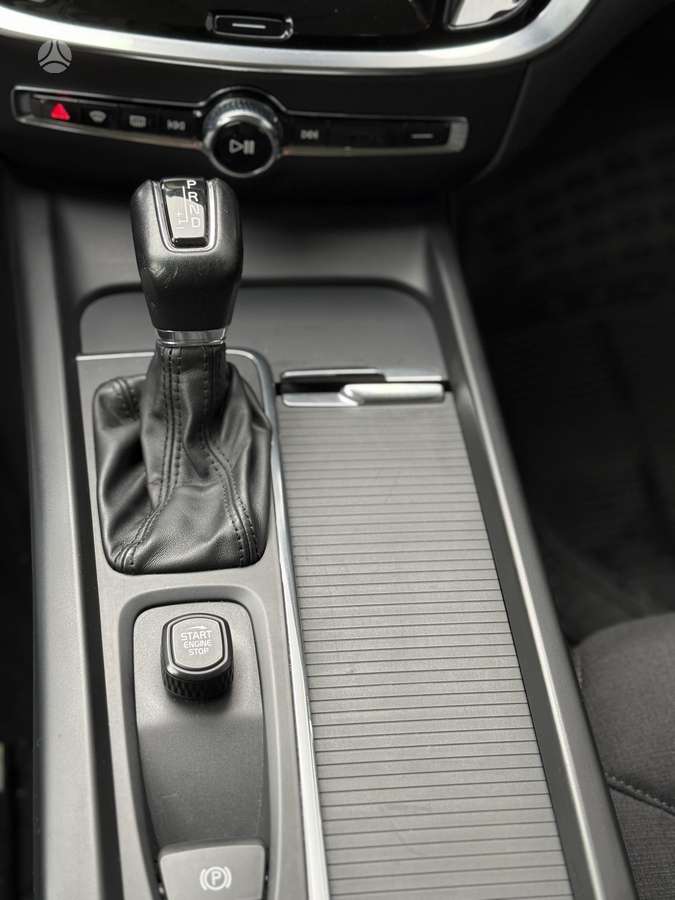 Volvo V60, 2.0 l., Универсал