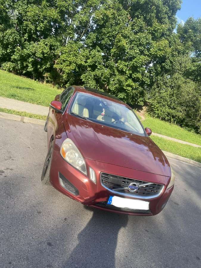 Volvo S60 - 1