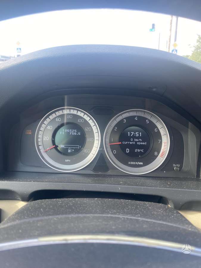 Volvo S60 - 6