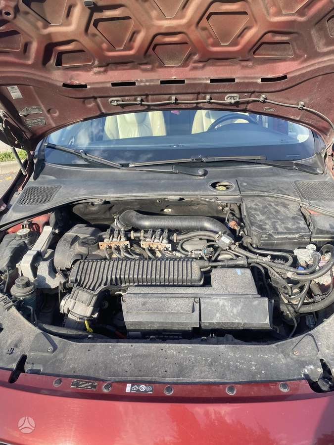 Volvo S60 - 9