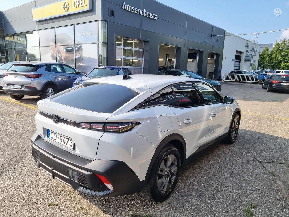 Peugeot 408 - 2