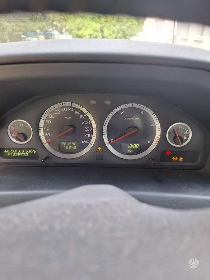Volvo S60, 2.4 l., Седан
