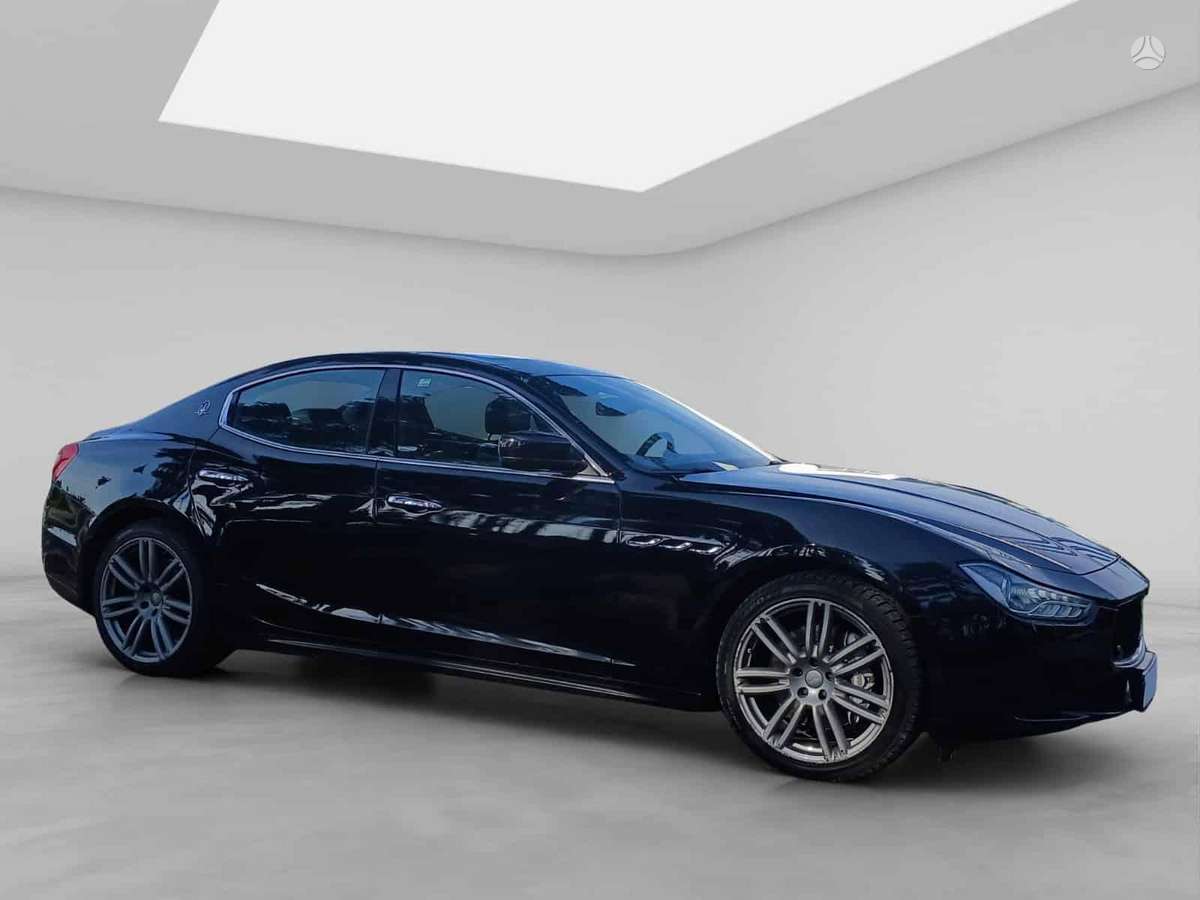 Maserati Ghibli - 5