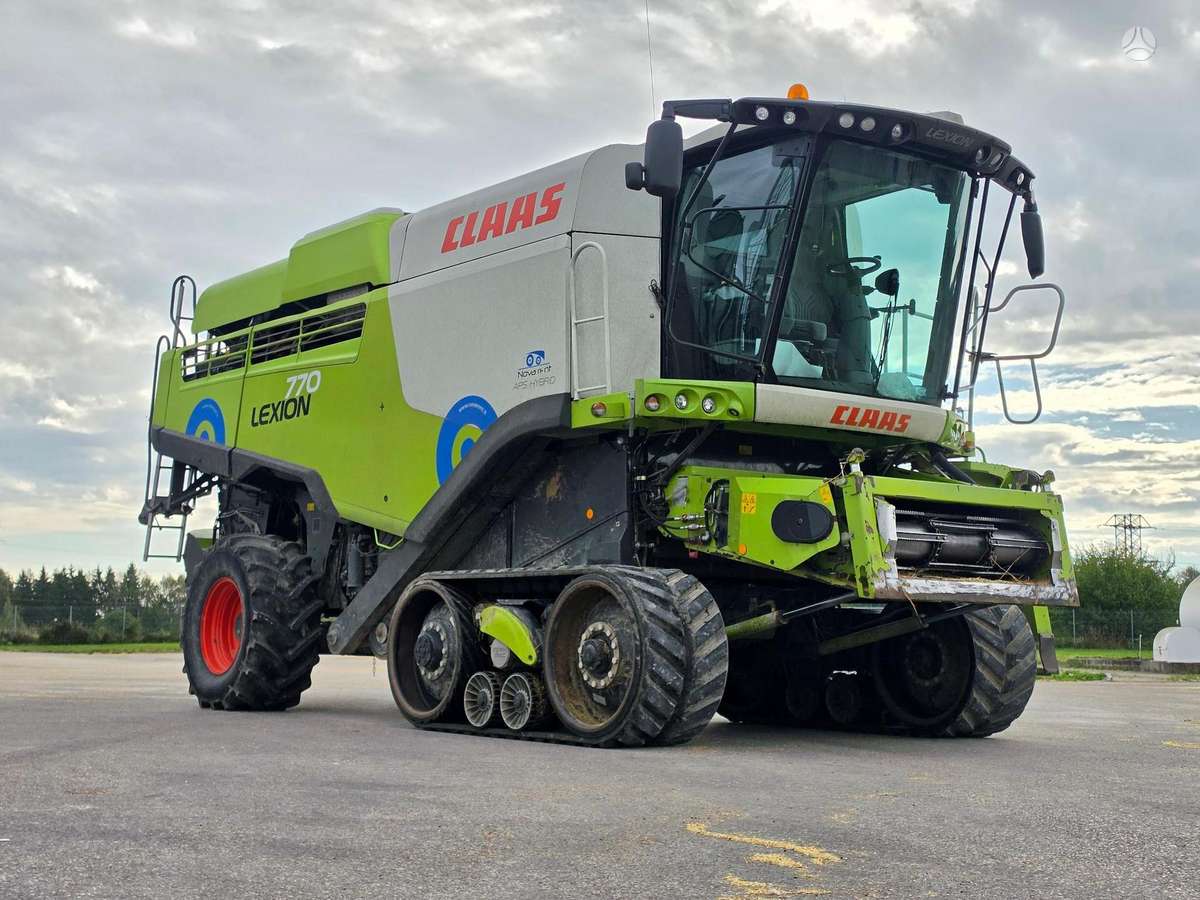 Claas Lexion 770TT, kombainai
