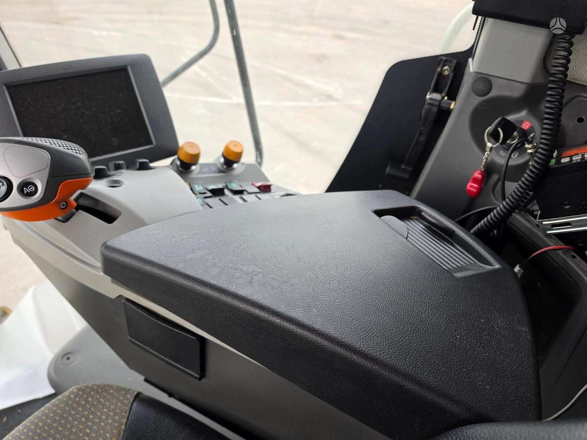 Claas Lexion 770TT, комбайны