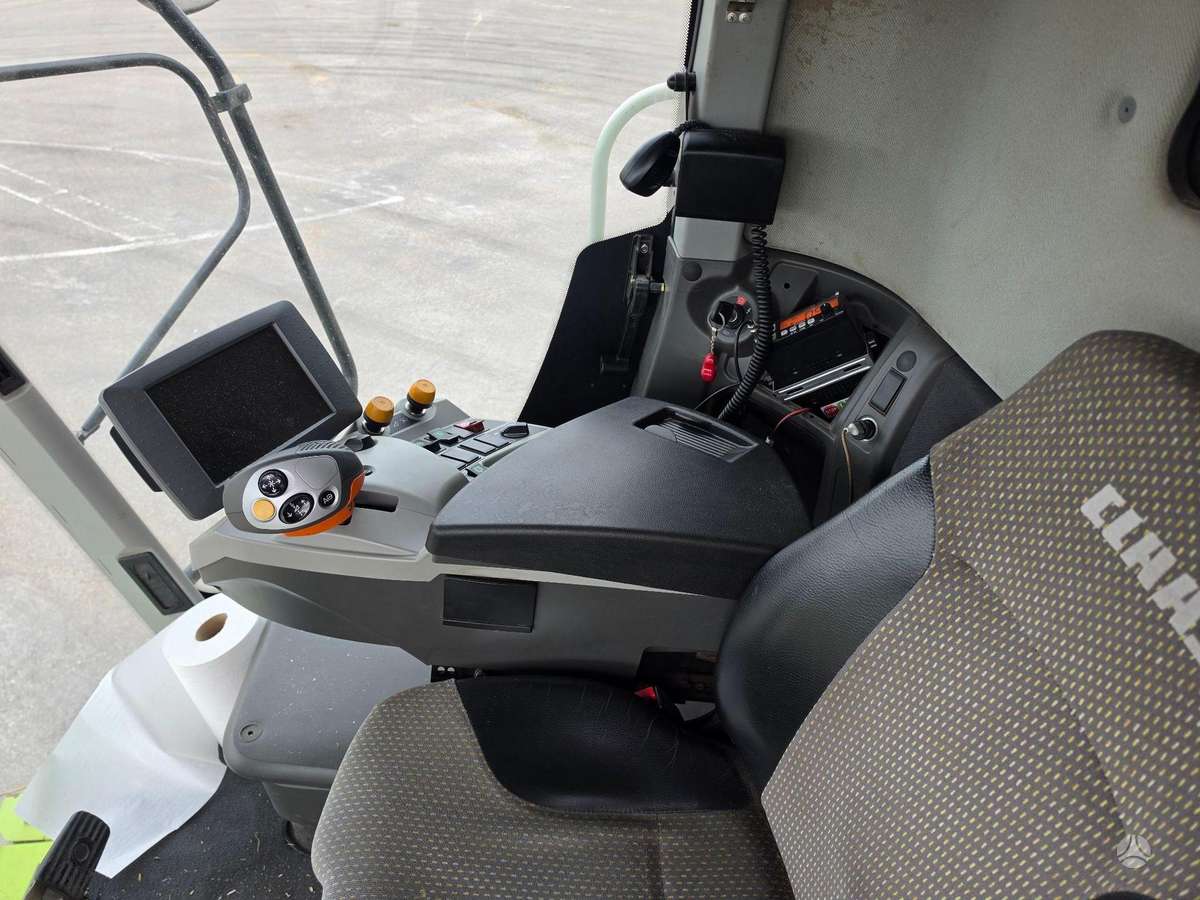 Claas Lexion 770TT, kombainai