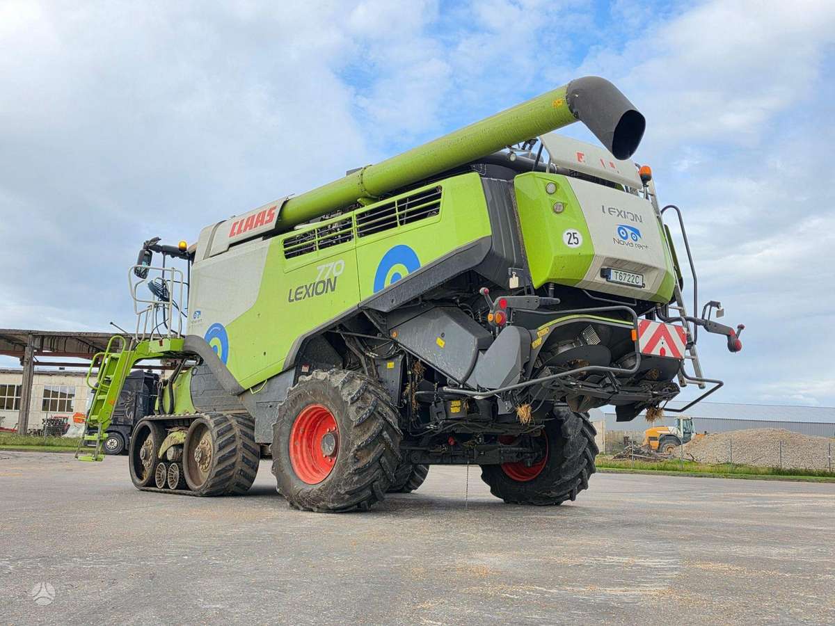 Claas Lexion 770TT, kombainai